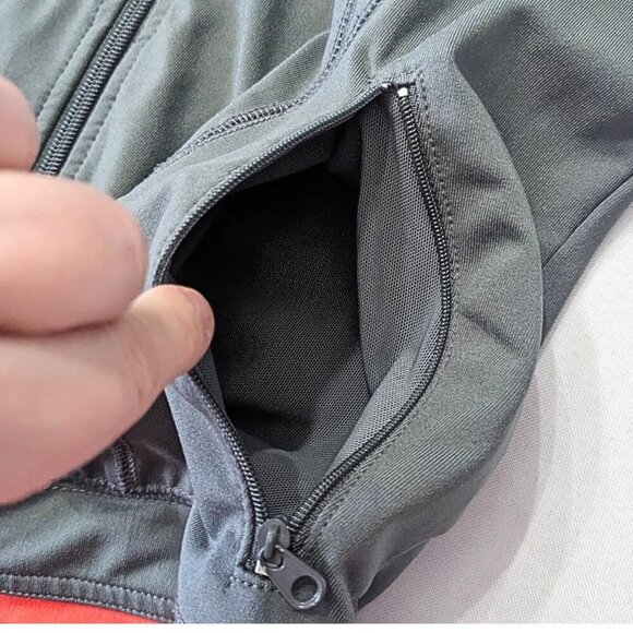 Vtg Y2K New York & Co InMotion Gray & Red Trim 2-pc Mock Neck Tracksuit Set Sz S - Picture 5 of 7